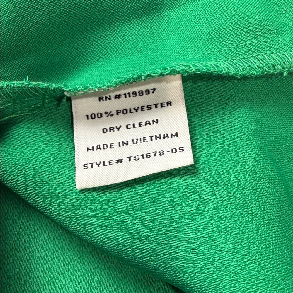 Collective Concepts Green Ruffle Tank Top - Picture 7 of 7